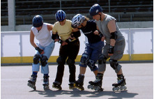 Bremsen lernen in der Skate-Arena | Foto: SWFG mbH