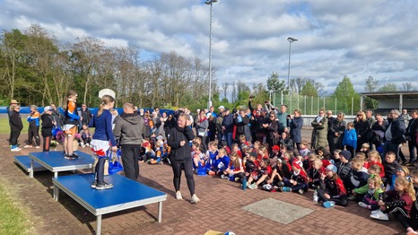 Bei der Siegerehrung | Foto: Landkreis Teltow-Fläming